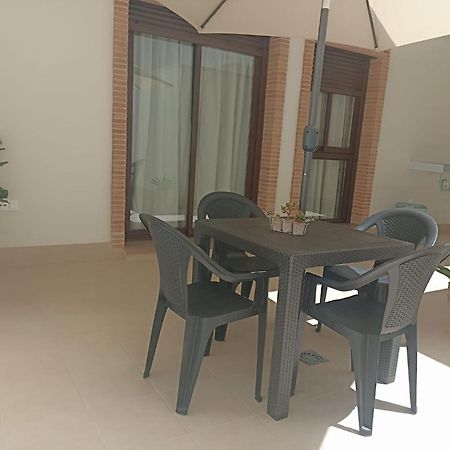 Apartamento Nuevo Centrico Con Aparcamiento Privado Incluido Alcala de Guadaira Luaran gambar