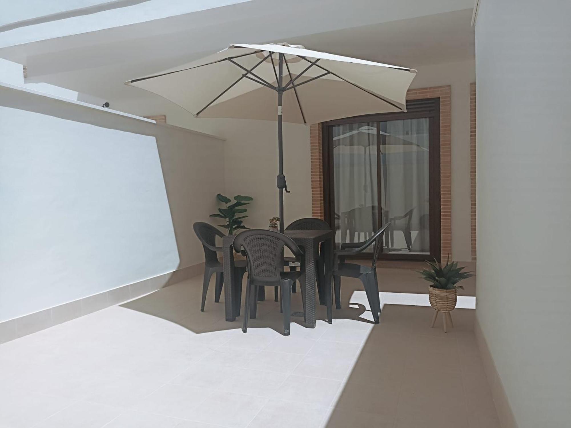 Apartamento Nuevo Centrico Con Aparcamiento Privado Incluido Alcala de Guadaira Luaran gambar