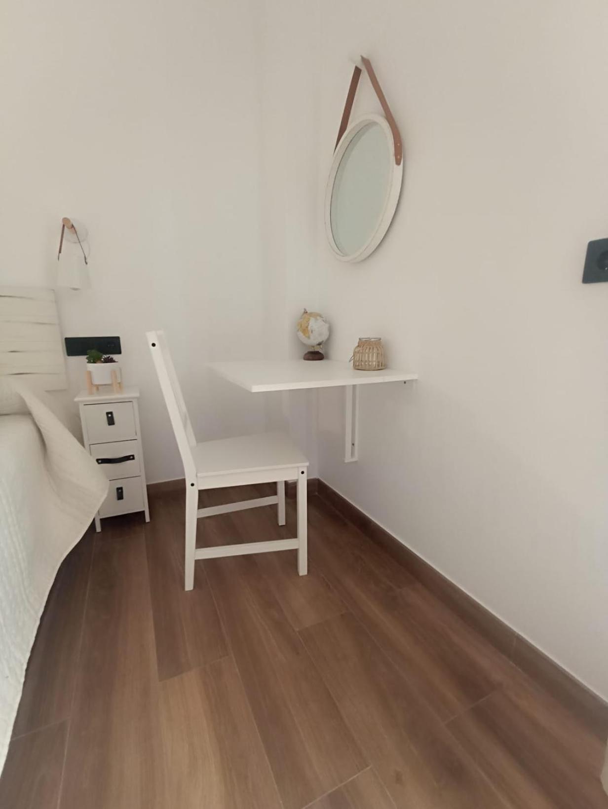 Apartamento Nuevo Centrico Con Aparcamiento Privado Incluido Alcala de Guadaira Luaran gambar