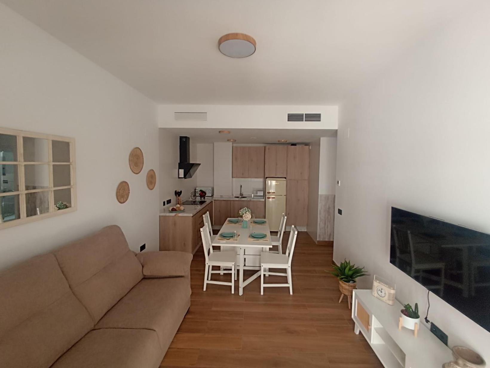 Apartamento Nuevo Centrico Con Aparcamiento Privado Incluido Alcala de Guadaira Luaran gambar
